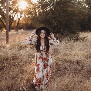 Meet your Posher, Crystal